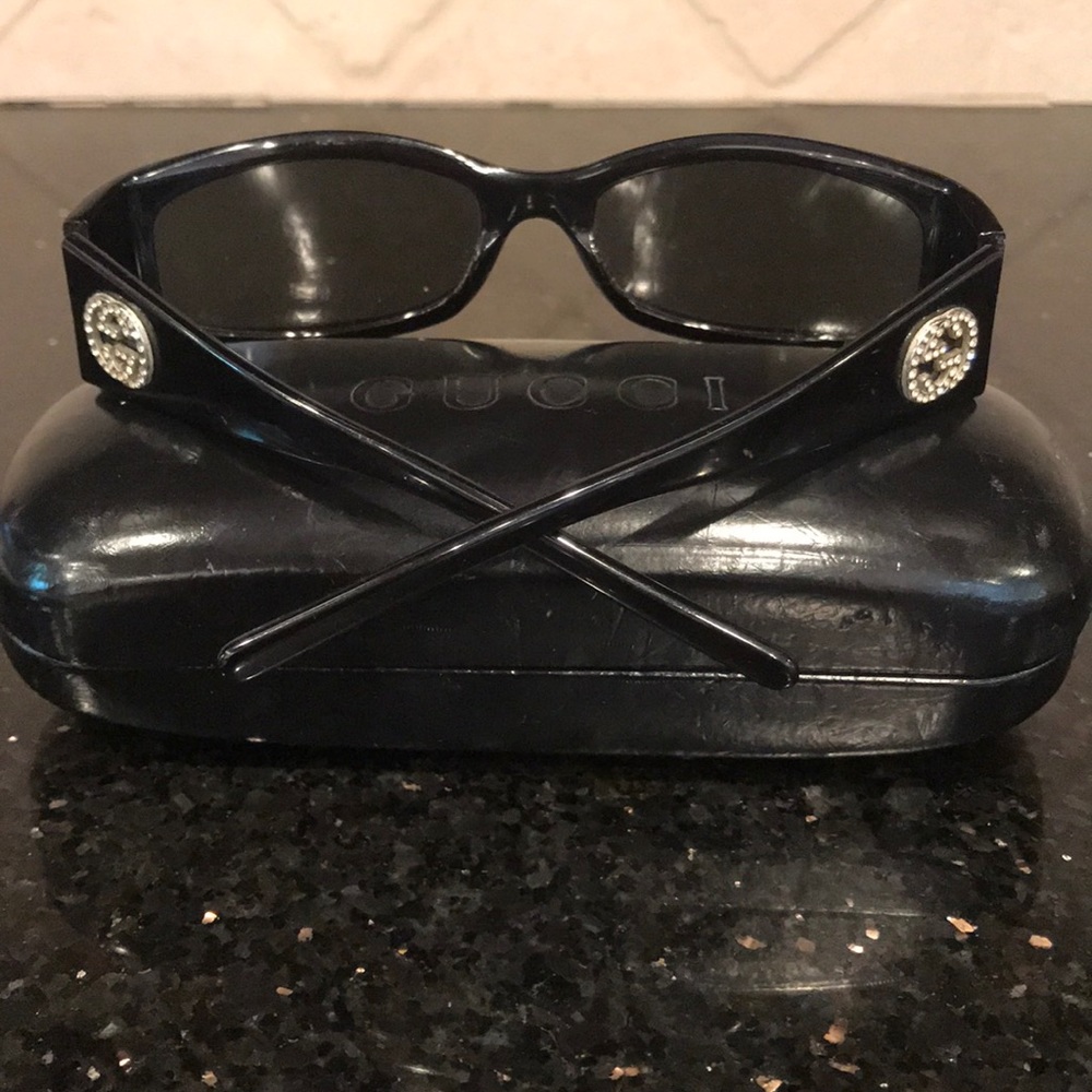 Gucci Sunglassss - Picture 3 of 3